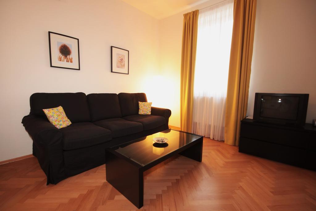 V Lesíčku Residence Praha Pokoj fotografie